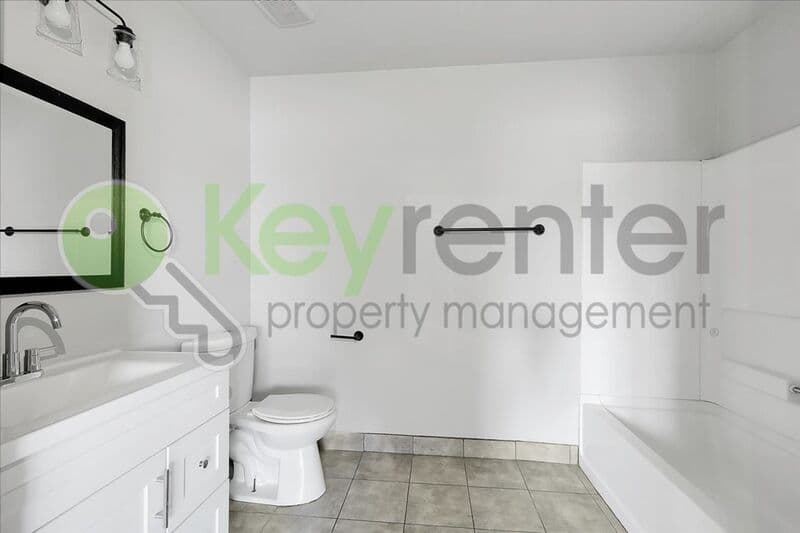 Sacramento House: 5726 Falconer Way