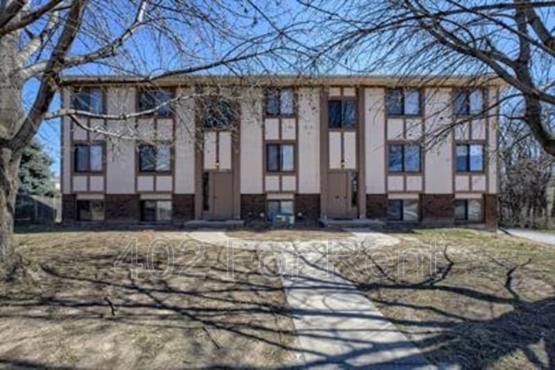Omaha Condo: 8005 South 48th Avenue - 2