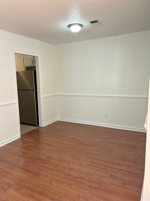 Greenville Condo: 32 Oakwood Dr