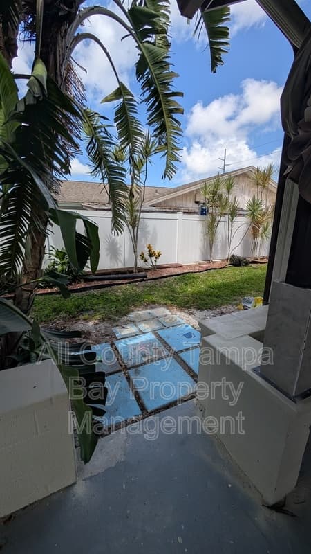 Clearwater House: 1731 Union St