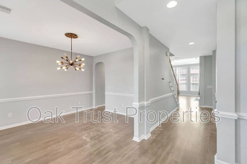 Moncks Corner House: 524 Evening Shade Dr