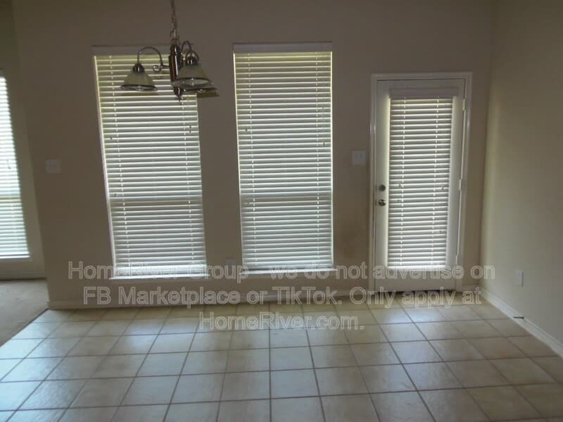 Rockwall House: 3097 Stoney Hollow Ln