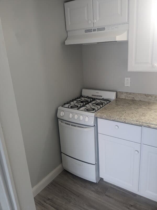 Holly Hill Condo: 1202 Ridgewood Ave