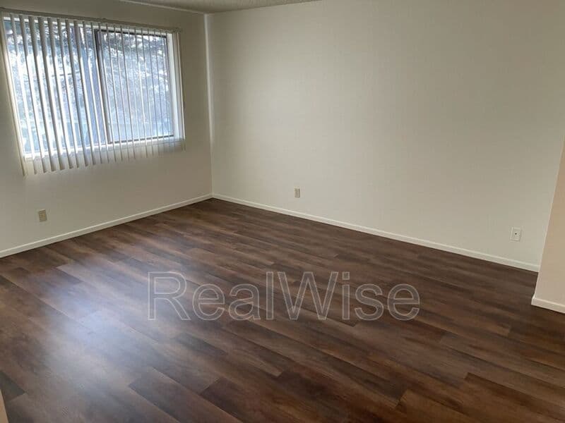 Keizer Townhome: 4282 Meadowbrook Court NE