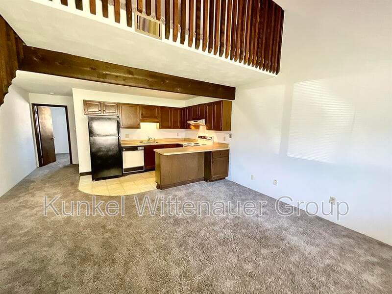 O'Fallon Condo: 445-7 Ponderosa Ave