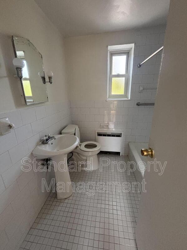 Buffalo Condo: 1990 Delaware Avenue