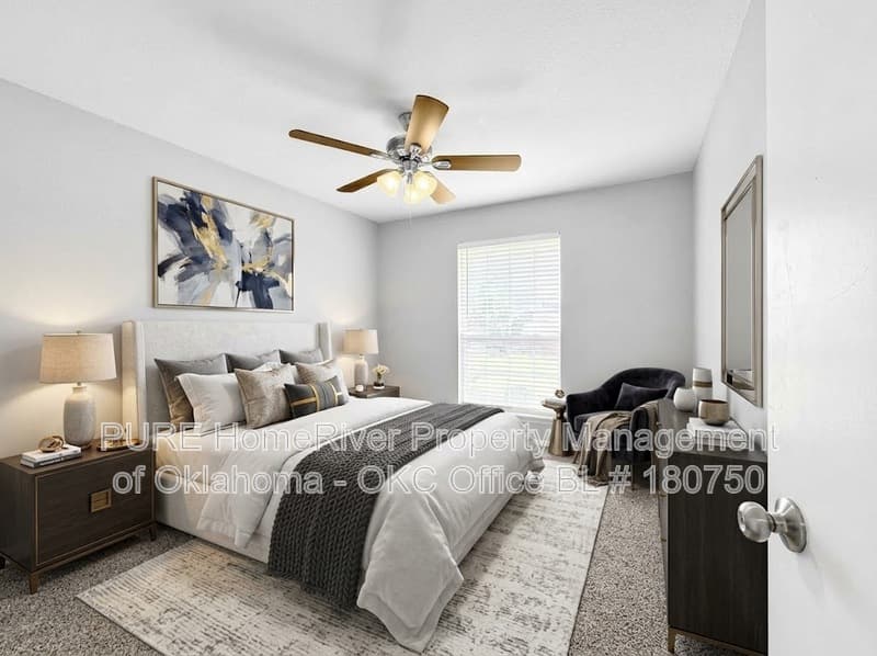 Midwest City House: 9709 Grissom Dr