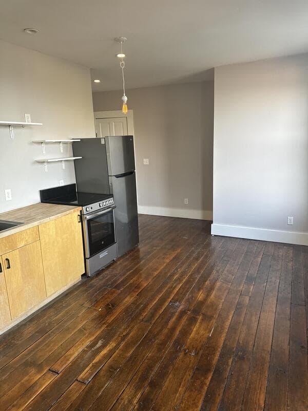Cincinnati Condo: 205 West McMicken Avenue - 4F