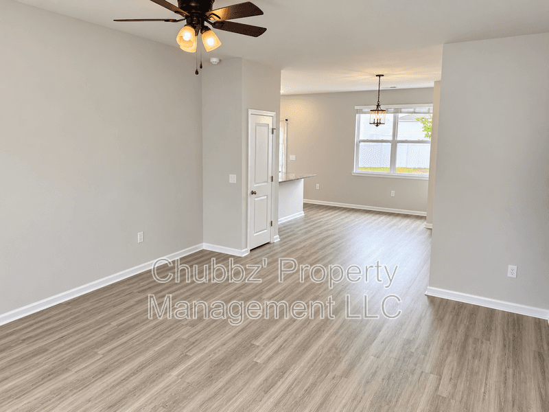 Ridgeland House: 2126 Sanctum St