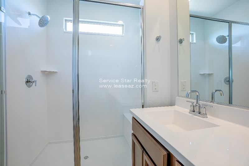 Phoenix House: 9348 W Glenrosa Ave