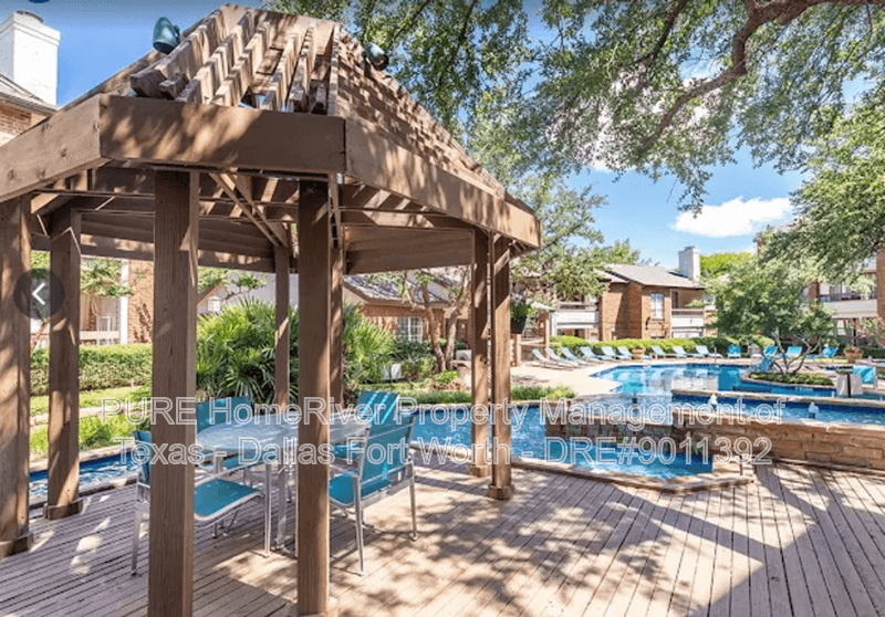 Arlington Condo: 1655 Ascension Bluff Dr.