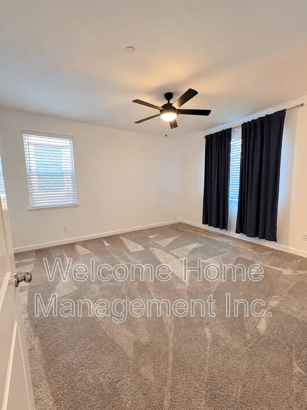 Brentwood House: 1945 Chandler Drive