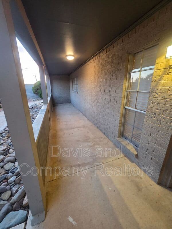 Midland Condo: 3310 Bedford Ave