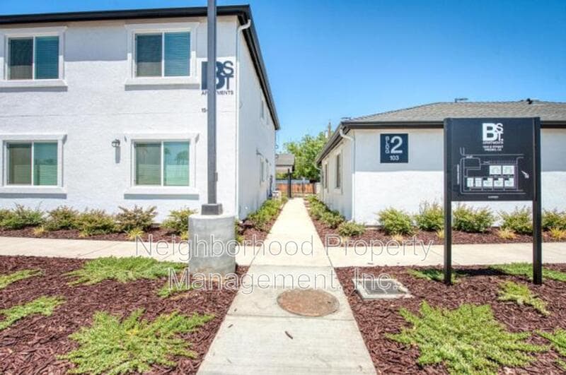 Fresno Condo: 1540 B Street - 109