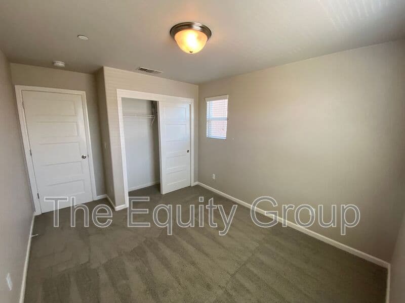 Clovis House: 3461 Alcove Way
