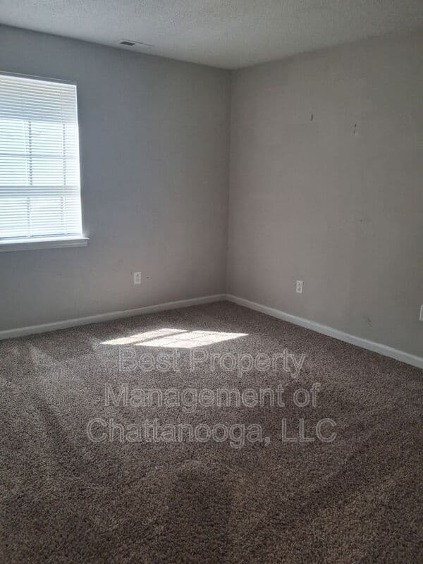 Chattanooga House: 3201 Granada Street