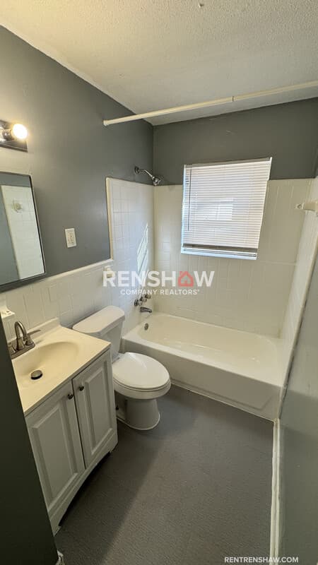 Memphis House: 617 Benham Ave
