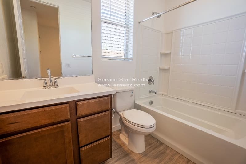 Phoenix House: 9348 W Glenrosa Ave