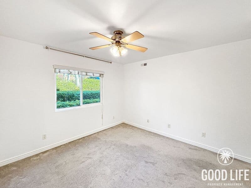 San Diego Condo: 3665 Ash St