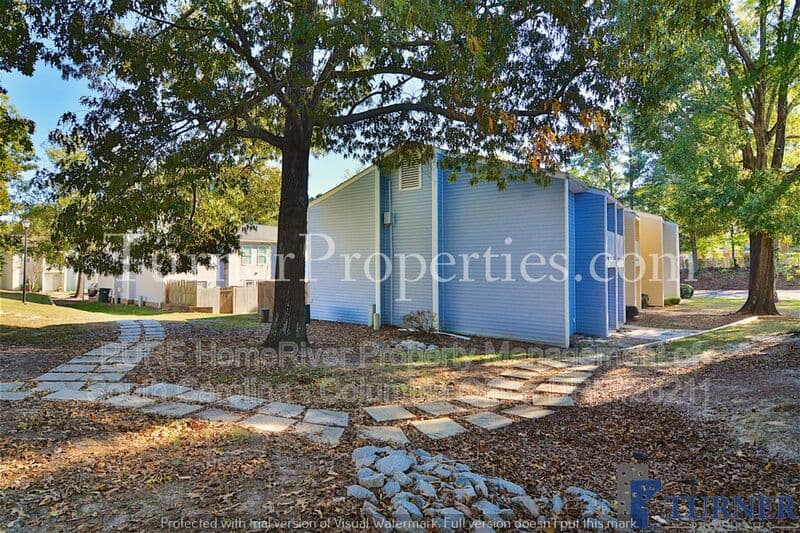 Columbia House: 308 Percival Rd