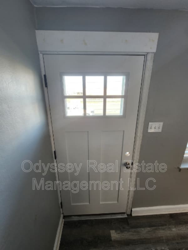 Wildwood Condo: 210 W. Spencer Ave