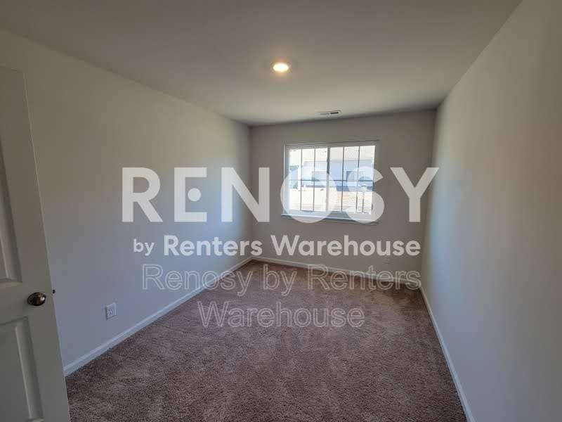 Newport News House: 1502 Auckland Court