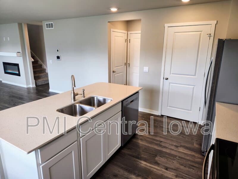 Ankeny House: 4307 Northeast 16th Street