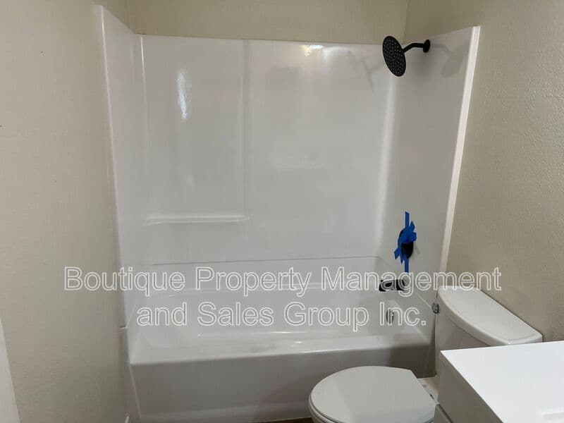 Costa Mesa Condo: 2258 Pamela Lane