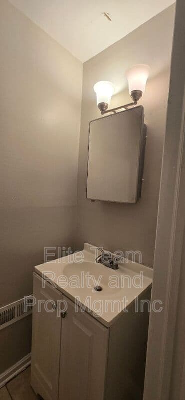 Charlotte Condo: 1803 Darbrook Dr