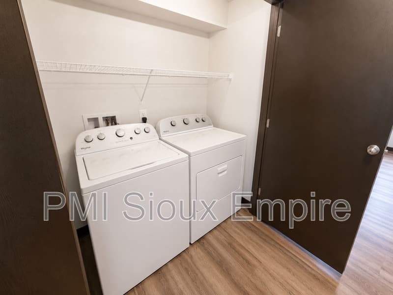 Sioux Falls Townhome: 9600 W Broek Dr