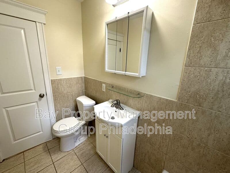 Philadelphia Condo: 437 W School House Ln