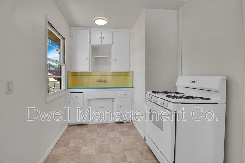 La Mesa Condo: 4833 Cypress St