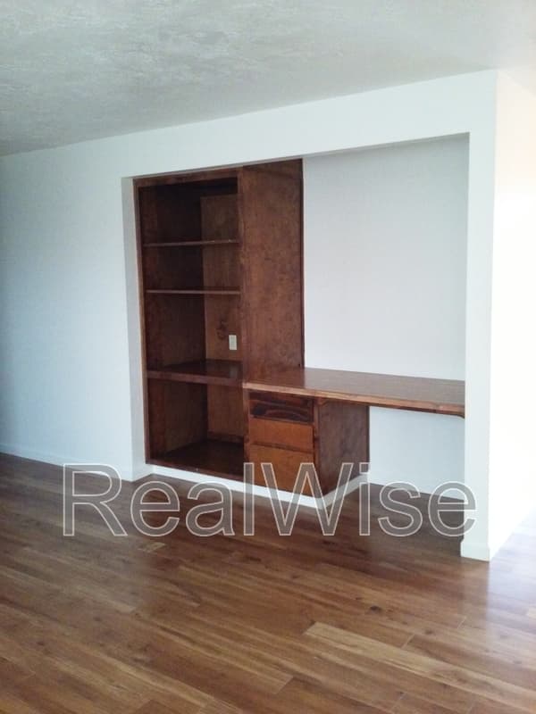 Grants Pass House: 1125 SW Bridge St