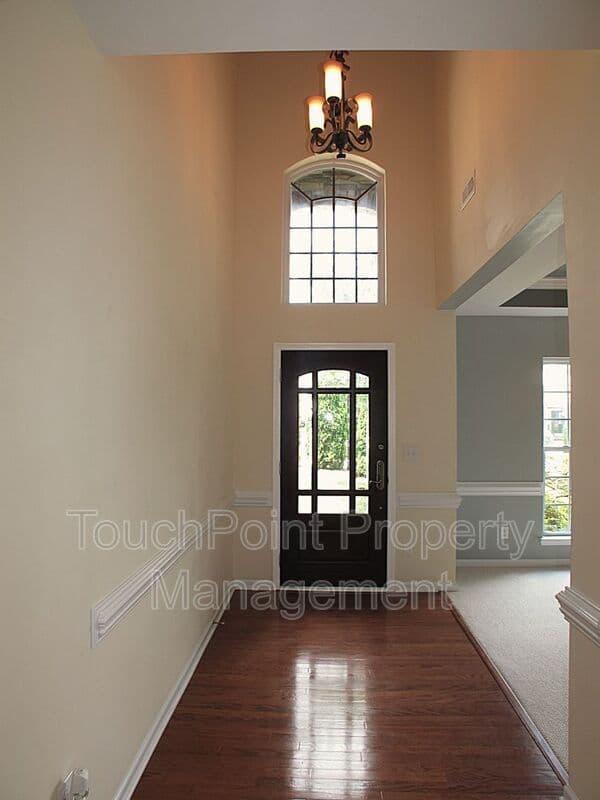 Matthews House: 3012 Stevens Schultz Ln