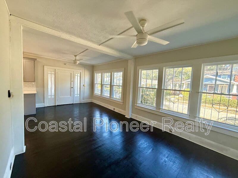 TAMPA Condo: 4015 N Seminole Ave