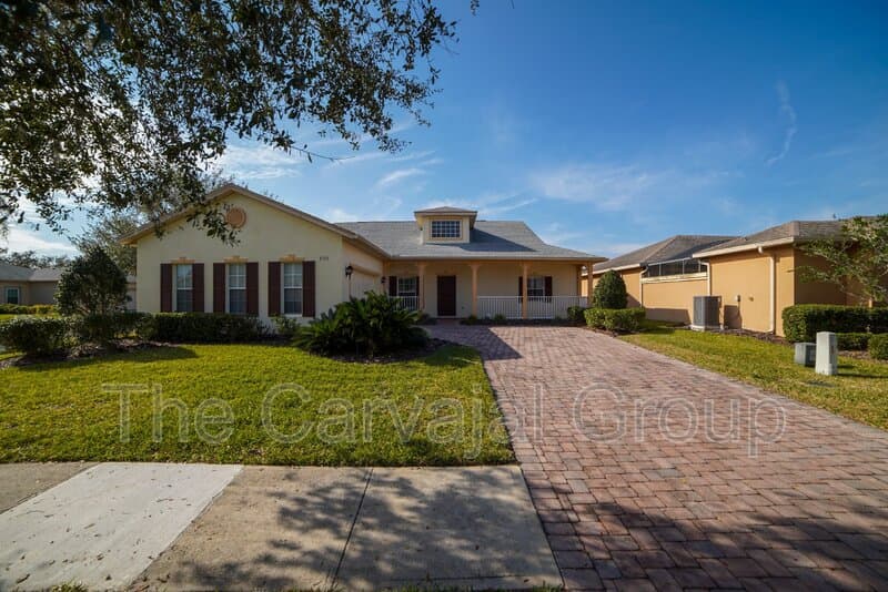 Poinciana House: 1196 Glendora Road North