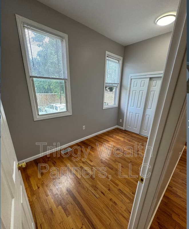 Newark Condo: 224 S. 7th Street - 1B