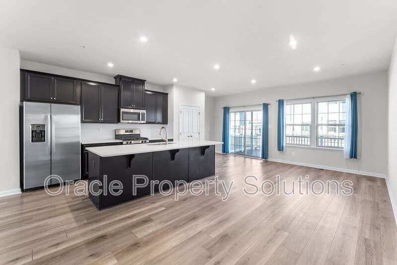 Hanover Townhome: 7850 Brandy Station Road