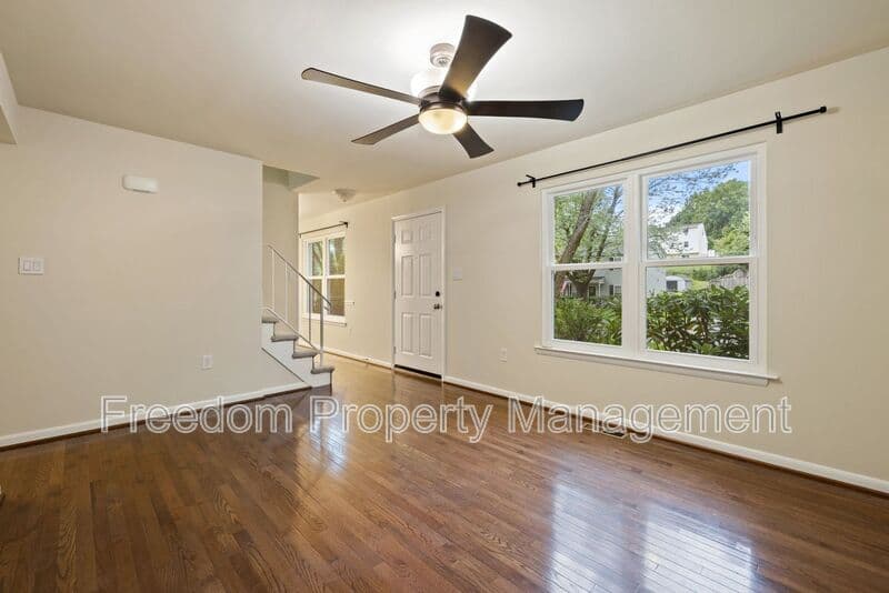 Woodbridge House: 5256 Sudberry Ln