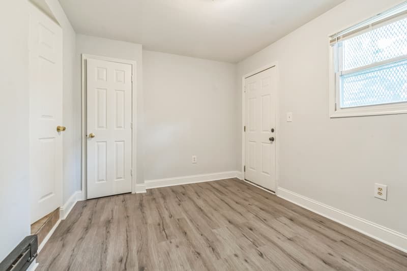Washington House: 1608 W Street Southeast