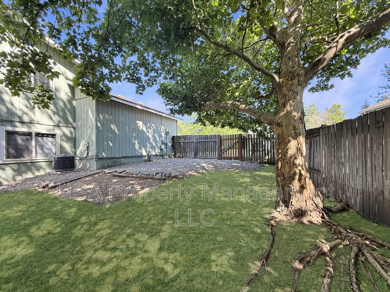Post Falls House: 2565 North Stagecoach Drive