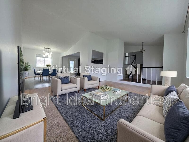 Woodbury House: 1716 Evergreen Drive