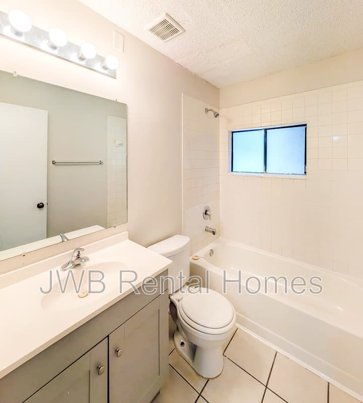 Jacksonville Condo: 5224 Westchase Ct #3