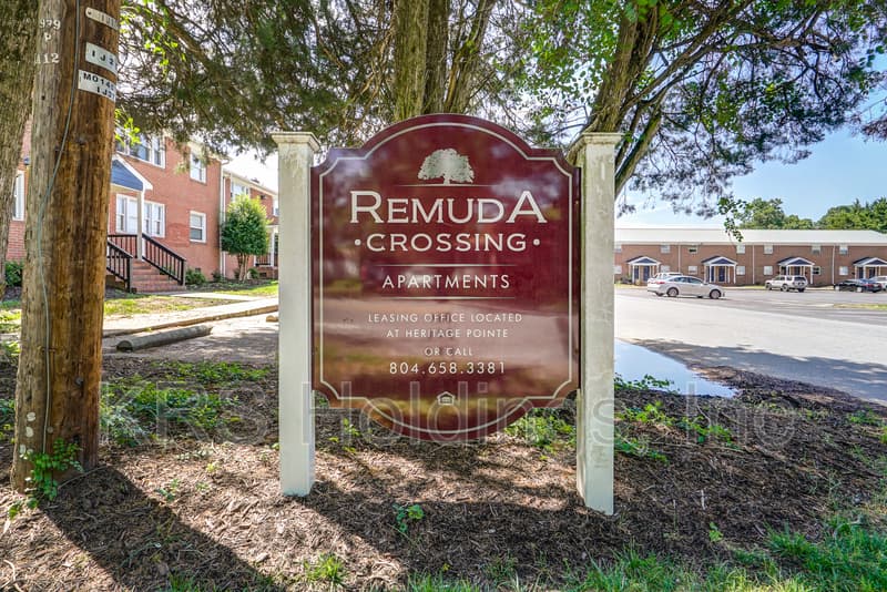 North Chesterfield Condo: 5407 Remuda Crossings