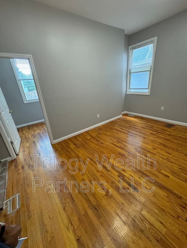 Newark Condo: 224 S. 7th Street - 1B