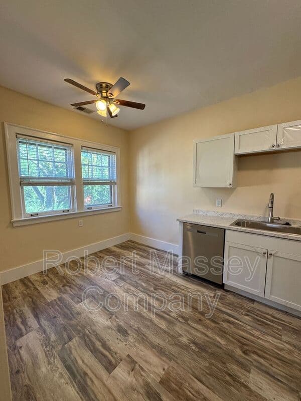 Louisville Condo: 2424 Glenmary Avenue