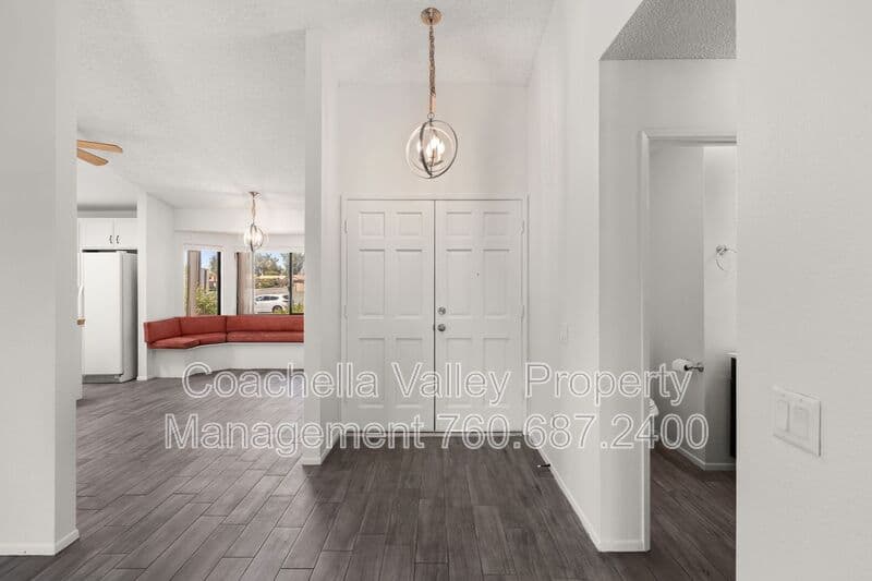 Palm Desert House: 43922 Warner Trail