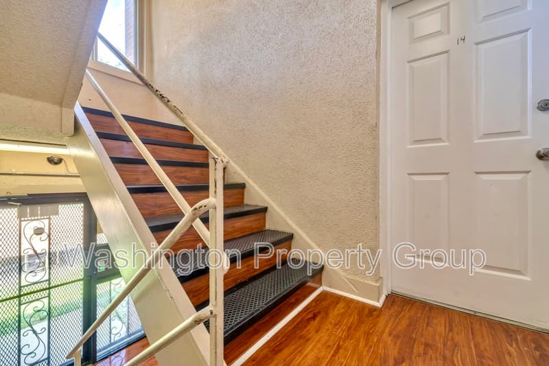 Temple Hills Condo: 3011 Southern Ave