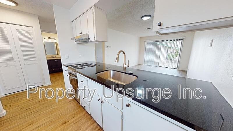 Redding Condo: 540 South St