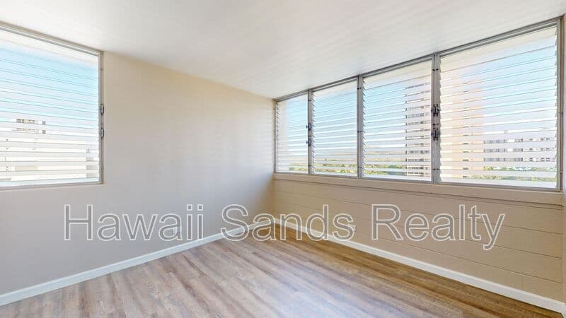 Honolulu House: 2977 Ala Ilima Street